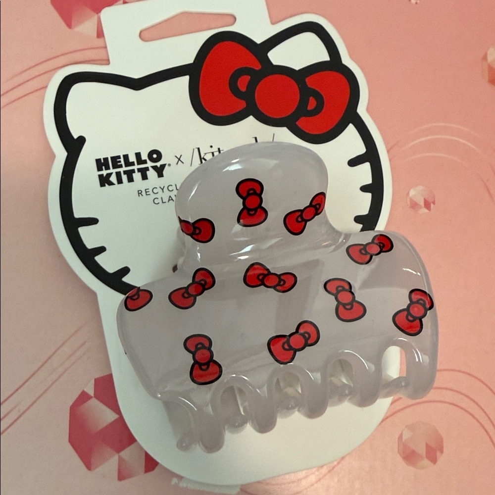 Kitsch Hello Kitty Hair Claw - White with Red Bows